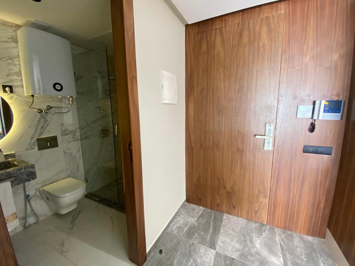 Modern 1 Bedroom 1Min From Downtown Anoual Tramway Casablanca Ngoại thất bức ảnh